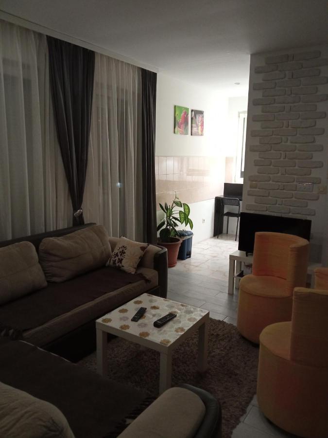 Ferienwohnung Keti 2 Belgrad Exterior foto